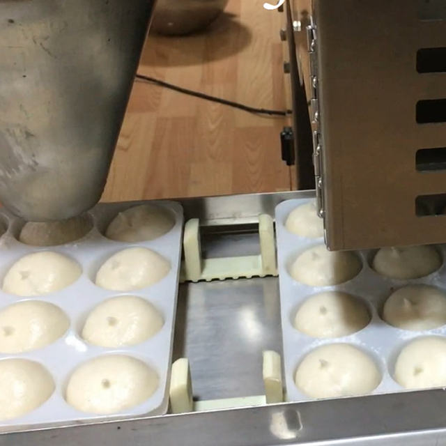 cream mochi